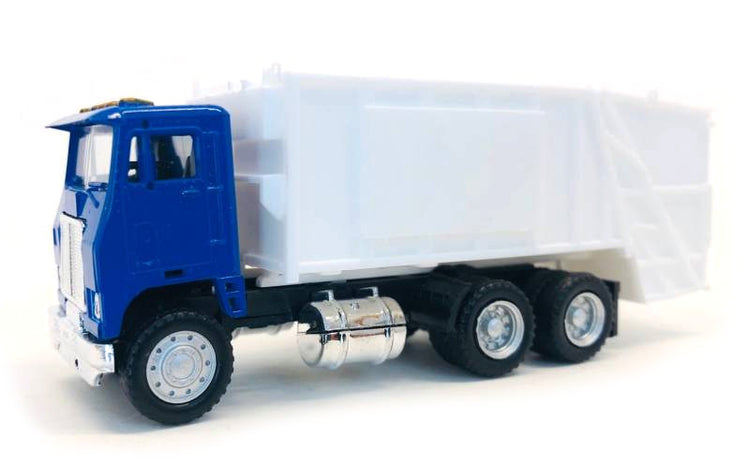 Promotex 006446 1/87 Scale White Road Commander Garbage Truck
