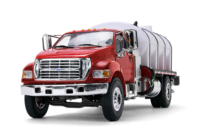 First Gear 10-4152 1/34 Scale Ford F-650 Water Tank Truck