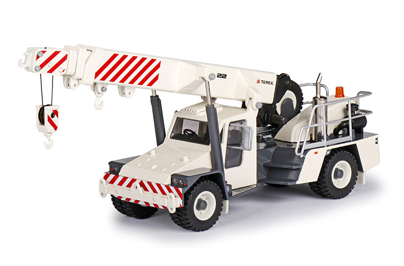 Conrad 2113-12 1/50 Scale Terex AT22 Pick and Carry Crane