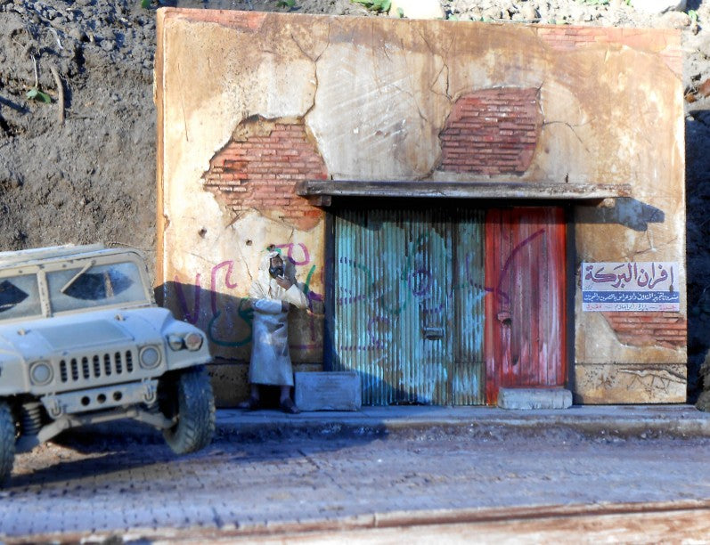 Dioramas Plus 20 1/35 Afghan Street Ruined Building Front w/Base (8"x11") (D)