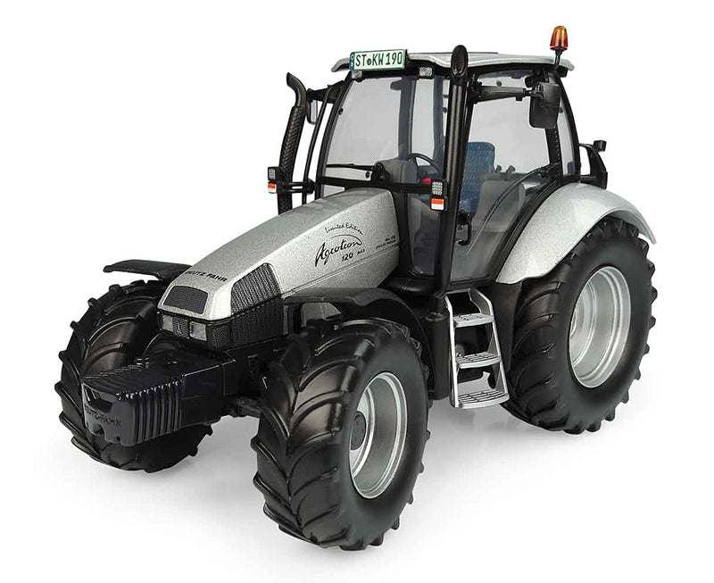 Universal Hobbies 5396 1/32 Scale Deutz-Fahr Agrotron 120 MK3 Tractor