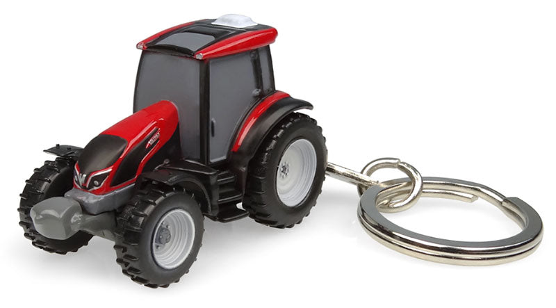 Universal Hobbies 5871  Scale Valtra G135 Tractor