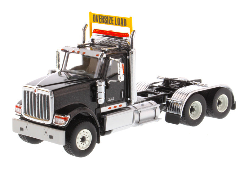 Diecast Masters 71003 1/50 Scale International HX520 Day Cab Tandem Tractor