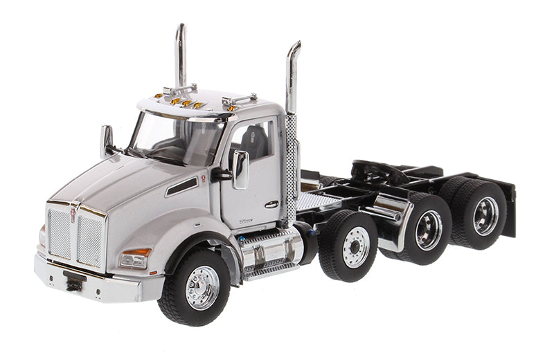 Diecast Masters 71058 1/50 Scale Kenworth T880 SBFA Day Cab Pusher-Axle Tandem Tractor