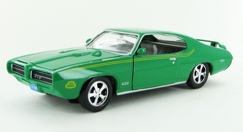 Motormax 73242AC-GR 1/24 Scale 1969 Pontiac GTO Judge