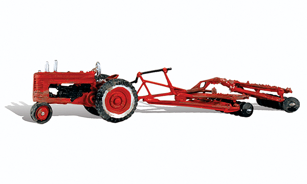 Woodland Scenics 5564 HO Scale AutoScenes(R) - Assembled -- Farm Tractor & Disc