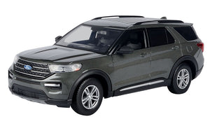 Motormax 79378GY 1/24 Scale 2022 Ford Explorer XLT