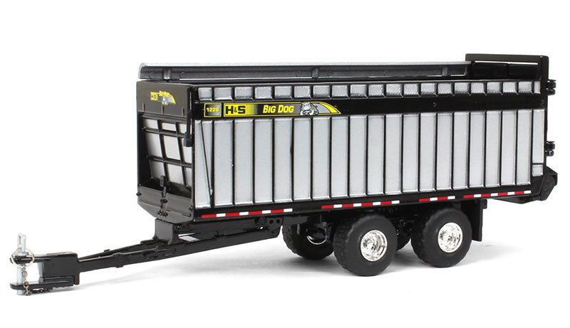 Spec-Cast HSM-003 1/64 Scale H&S Big Dog Forage Trailer Features: Pin style
