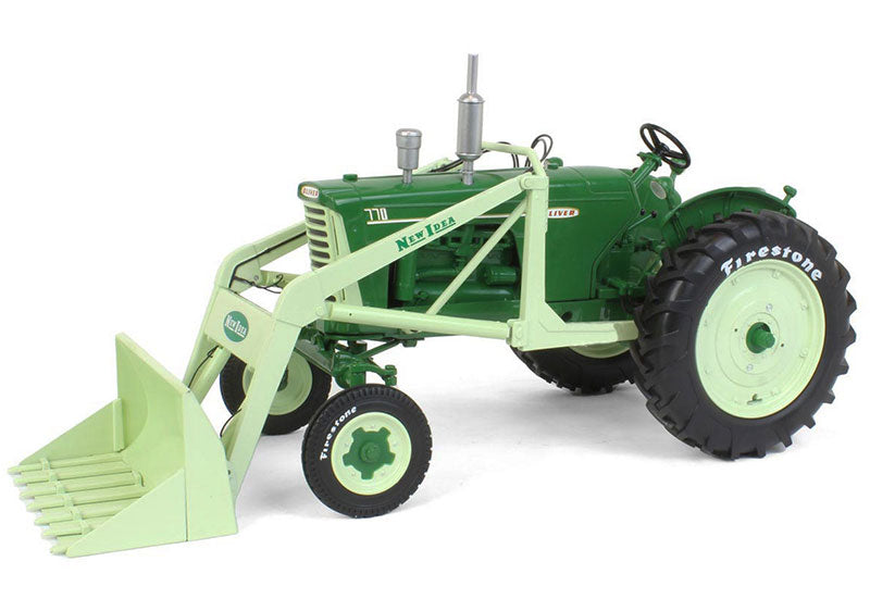 Spec-Cast SCT-901 1/16 Scale Oliver 770 Wide-Front Tractor