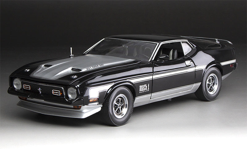 Sunstar SS-3639 1/18 Scale 1971 Ford Mustang Mach 1
