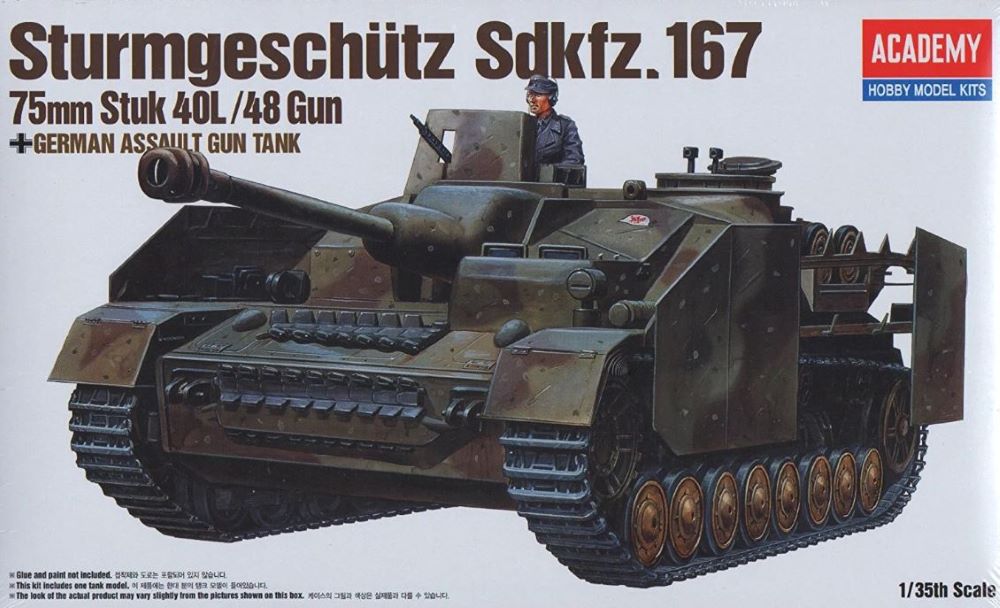 Academy 13235 1/35 Sturmgeschutz IV Tank