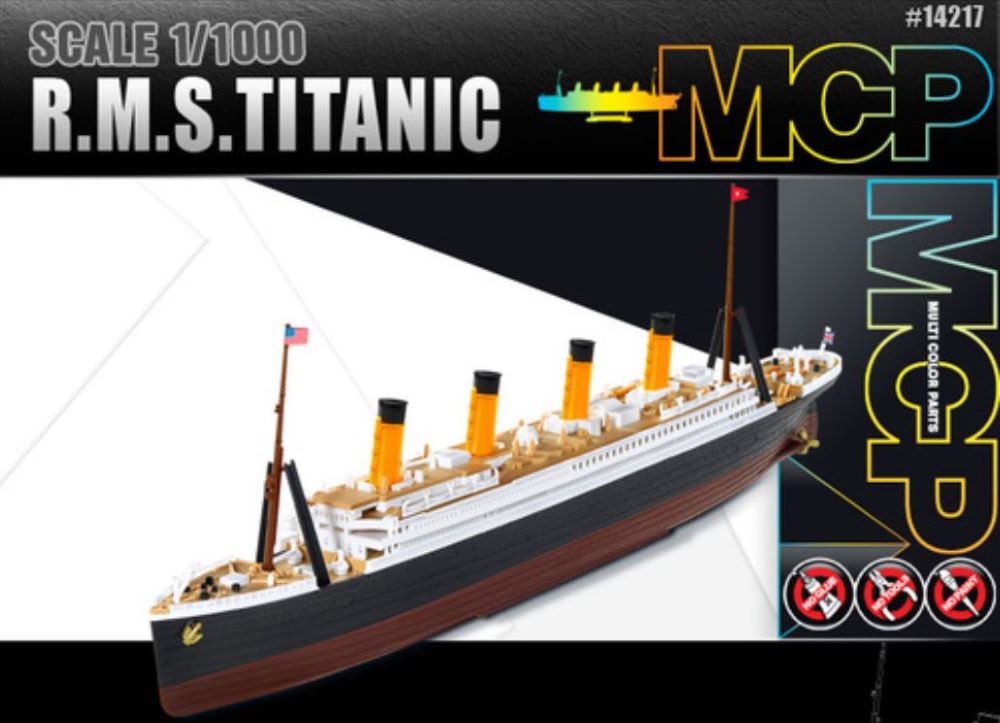Academy 14217 1/1000 RMS Titanic Ocean Liner (Snap)