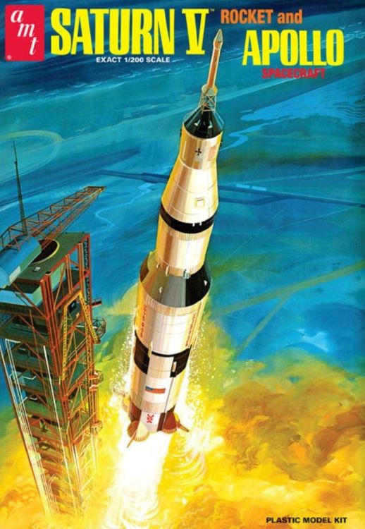 AMT Model Kits 1174 1/200 Saturn V Rocket and Apollo Spacecraft