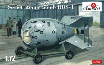 Amodel 72001 1/72 RDS1 Soviet Atomic Bomb w/Trailer
