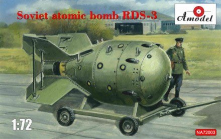 Amodel 72003 1/72 RDS3 Soviet Atomic Bomb w/Trailer
