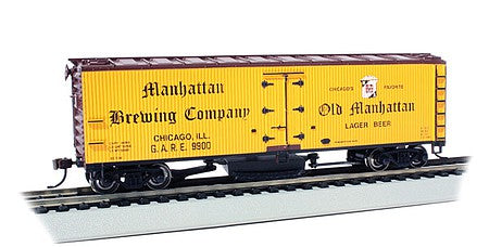 Bachmann 16334 HO Scale Track Cleaning 40' Wood Reefer with Removable Dry Pad - Ready to Run -- Manhattan Brewing Co. #9900