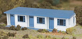 Bachmann 45616 O Scale Plasticville U.S.A.(R) Classic Kits -- Motel (White, blue)