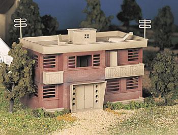 Bachmann 45980 O Scale Plasticville U.S.A.(R) Classic Kits -- Apartment Building
