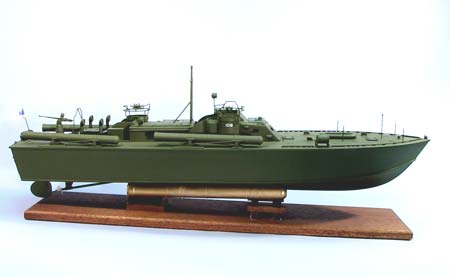 Dumas Products 1233 33" PT109 Boat Kit (1/30)