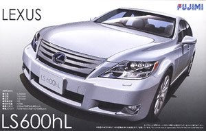 Fujimi 3879 1/24 Lexus LS600hL Luxury Hybrid 4-Door Sedan