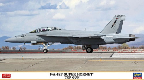 Hasegawa 2404 1/72 F/A18F Super Hornet Top Gun USN Fighter (Ltd Edition)