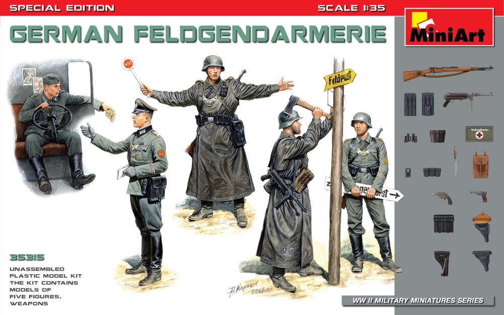 MiniArt 35315 1/35 WWII German Field Police (5) w/Weapons (Special Edition)