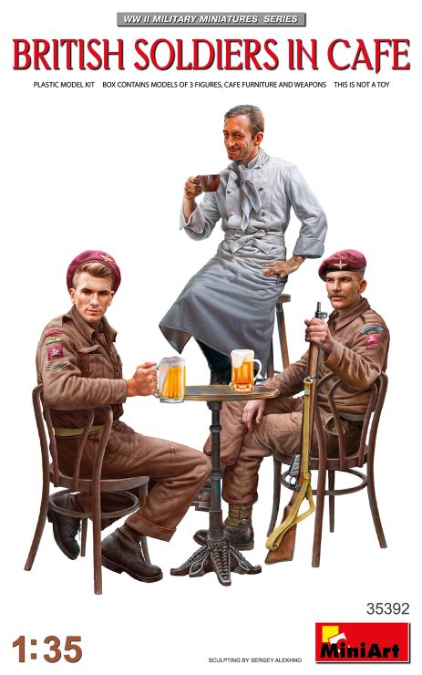 MiniArt 35392 1/35 WWII British Soldiers in Cafe (2) w/Waiter
