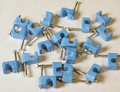 New Rail Models 40057 All Scale Blue Point(TM) Turnout Controller Accessories -- Hold Down & Clamps (blue), pkg(20)