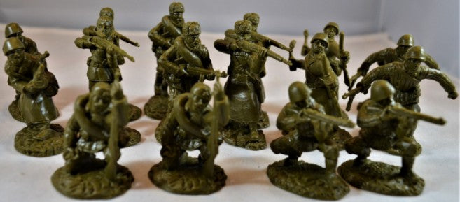 Toy Soldiers of San Diego TSSD 5 1/32 WWII Russian Infantry Figure Playset (16) 
