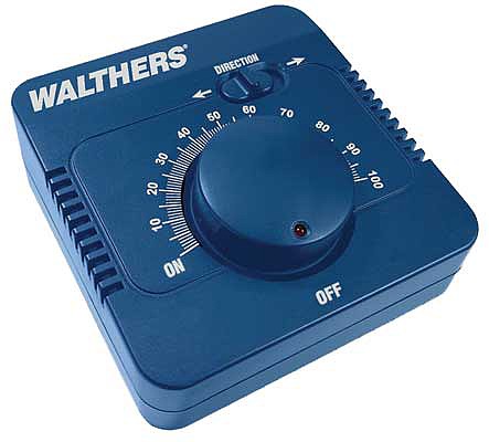 Walthers Controls 942-4000 All Scale DC Train Control -- 2 Amps, Up to 24 Volt-Amphere, 16-Volt Accessory Output
