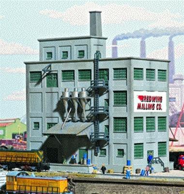 Walthers Cornerstone 3212 N Scale Red Wing Milling Co. -- Kit - 6-5/8 x 4-7/8" 16.5 x 12cm