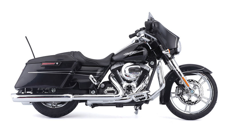 Maisto 32328 1/12 Scale 2015 Harley-Davidson Street Glide Special Motorcycle