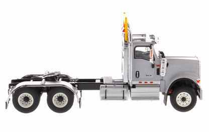 Diecast Masters 71005 1/50 International HX520 Day Cab, Light Grey