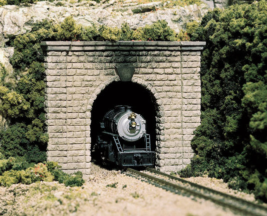 Woodland Scenics C1253 HO Scale Cut Stone Single Portal