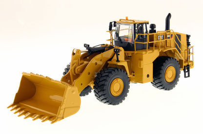 Diecast Masters 85901 1/50 Caterpillar 988K Wheel Loader