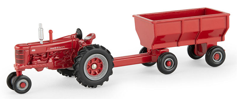 Ertl 44376 1/64 Scale Farmall 400 Tractor