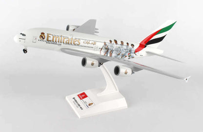 SkyMarks SKR880 Emirates A380 1/200 W/Gear Real Madrid