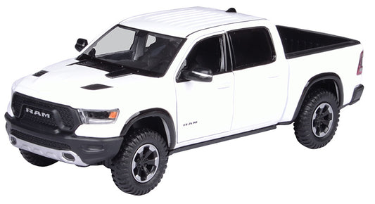 Motormax 79358WT 1/27 2019 Ram 1500 Rebel Crew Cab Pickup, White