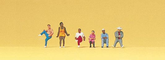 Preiser 79174 N Scale People Sitting on Stairs Figure Set