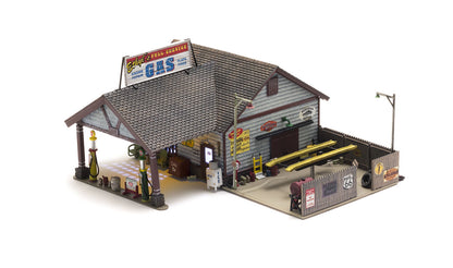 Woodland Scenics BR4935 N Scale Ethyl's Gas & Service