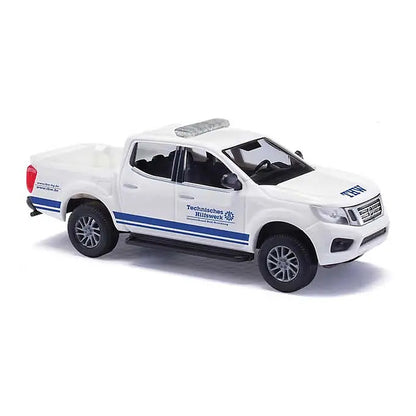 busch 53723 ho scale 2015 nissan navara frontier crew cab pickup truck assembl