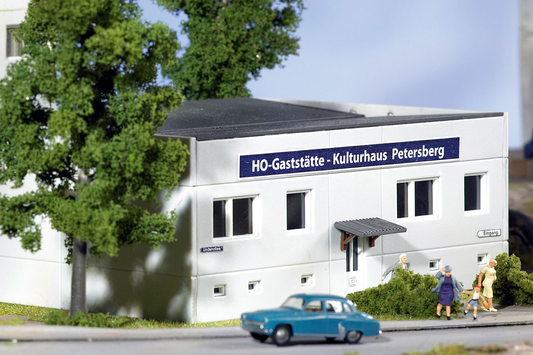 Piko 61148 HO Scale Prefab Restaurant Building Kit