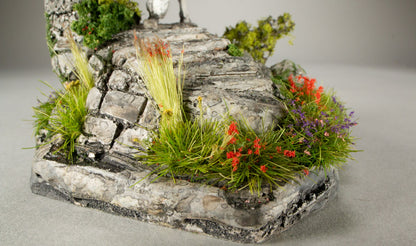 Woodland Scenics G6626 All Scale Light Green Grass Tufts