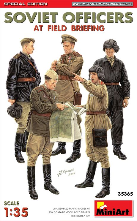 Miniart Models 35365 1/35 WWII Soviet Officers at Field Briefing (5) (Special Ed