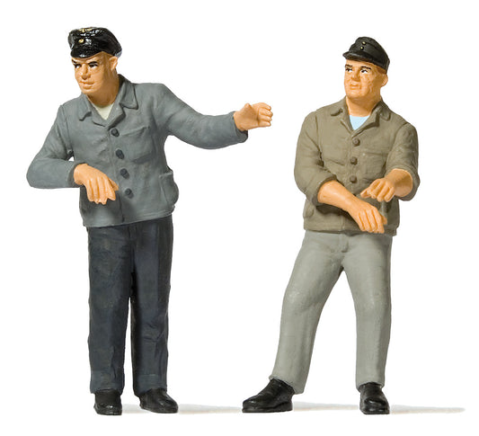 Preiser 44919 G Scale Engineer & Fireman in Cab Set #3
