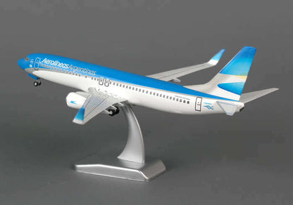 Hogan Wings HG0311G Aerolineas Argentinas 737-800W 1/200 W/Gear