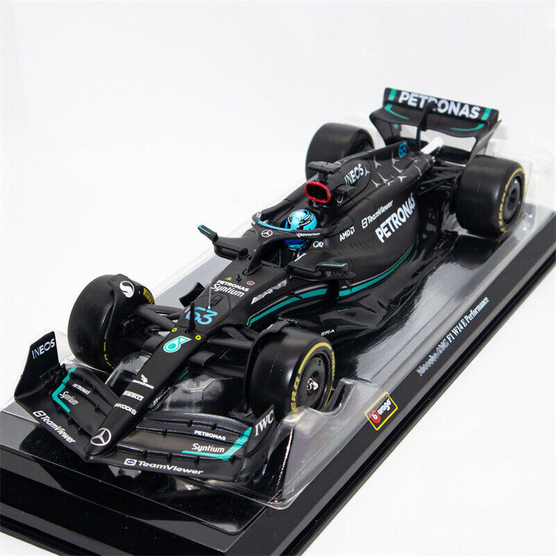 Bburago 28028-NO44 1/24 2023 Mercedes AMG Racing #44 Diecast F1 Car