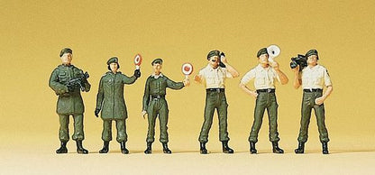 Preiser 10394 HO Scale German Police Border Guards