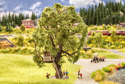 Noch 21765 HO Scale Tree w/Treehouse - Kit -- 5-7/8" 15cm Tall