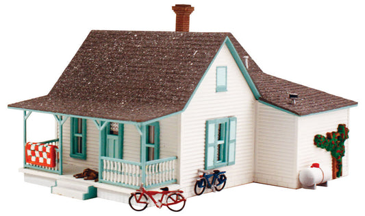 Woodland Scenics PF5206 All Scale Country Cottage - N Scale Kit